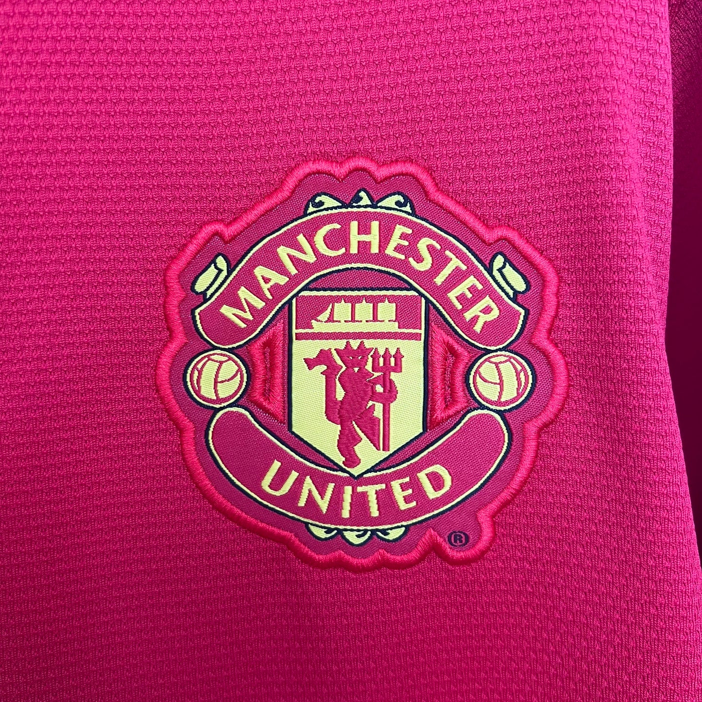 MANCHESTER UNITED RETRO MANGA LARGA 13/14